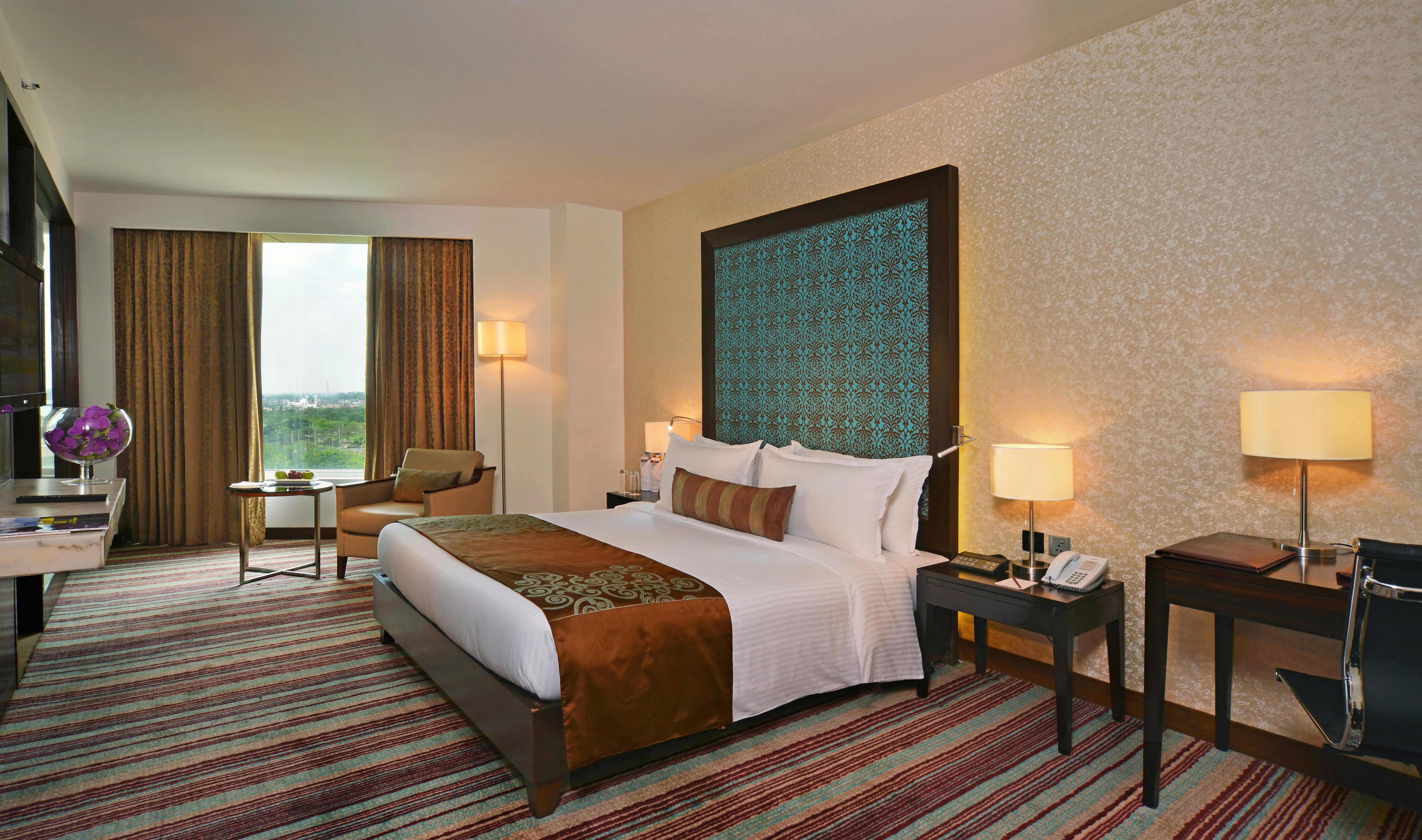 Holiday Inn Chandigarh Panchkula, An Ihg Hotel Luaran gambar A room at the Taj Bengal