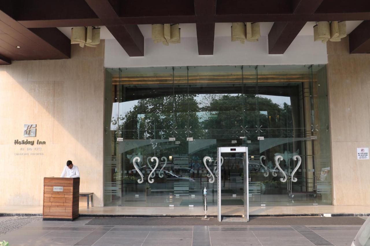 Holiday Inn Chandigarh Panchkula, An Ihg Hotel Luaran gambar The S Chandrasekhar Auditorium at the Indian Institute of Science