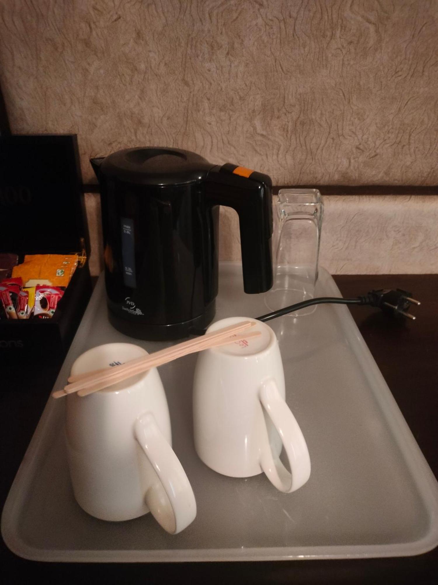 Holiday Inn Chandigarh Panchkula, An Ihg Hotel Luaran gambar A kettle